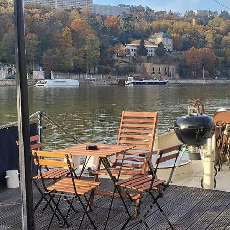 Appartement Dans Peniche Atypique Et Idyllique A Confluence Лион Экстерьер фото
